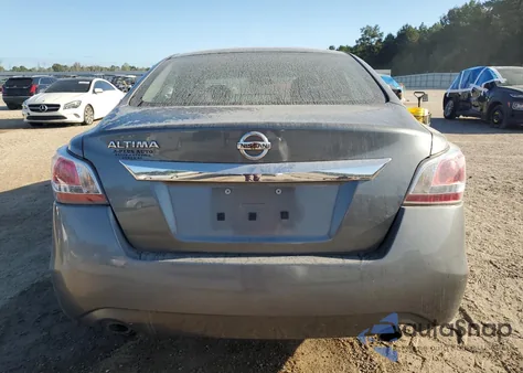 2015 Nissan Altima 2.5 from USA, damaged, VIN 1N4AL3AP1FN380198